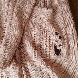 アクシーズファム(axes femme)の【美品】axes ネコ 刺繍 ロング ニット カーディガン ピンク(カーディガン)