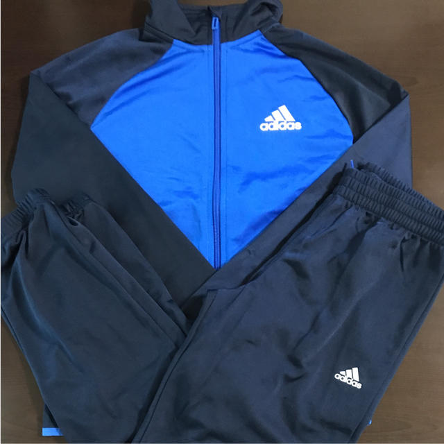 140㎝ adidas アディダス キッズ ジャージ上下セット ネイビー×ブルー