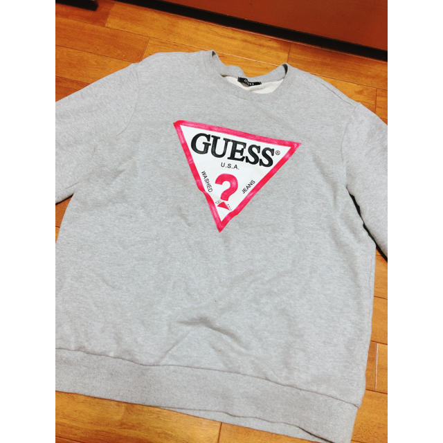 GUESS(ゲス)のGUESS❤︎トレーナー レディースのトップス(トレーナー/スウェット)の商品写真