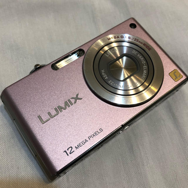 Panasonic(パナソニック)の【ゆりゆり2004様専用】パナソニック LUMIX dmc-fx40 スマホ/家電/カメラのカメラ(コンパクトデジタルカメラ)の商品写真