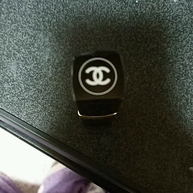 CHANEL(シャネル)のルージュココシャイン コスメ/美容のベースメイク/化粧品(その他)の商品写真