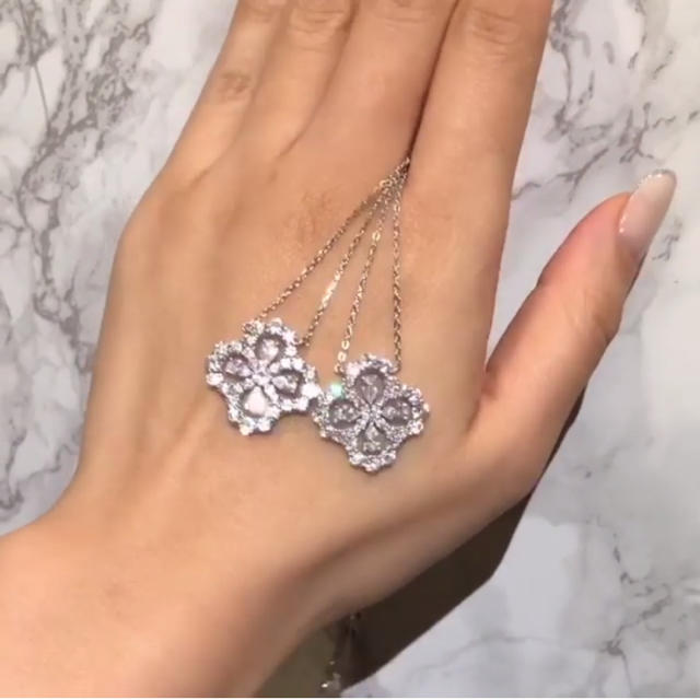 HARRY WINSTON(ハリーウィンストン)のループ ジルコニア ネックレス レディースのアクセサリー(ネックレス)の商品写真