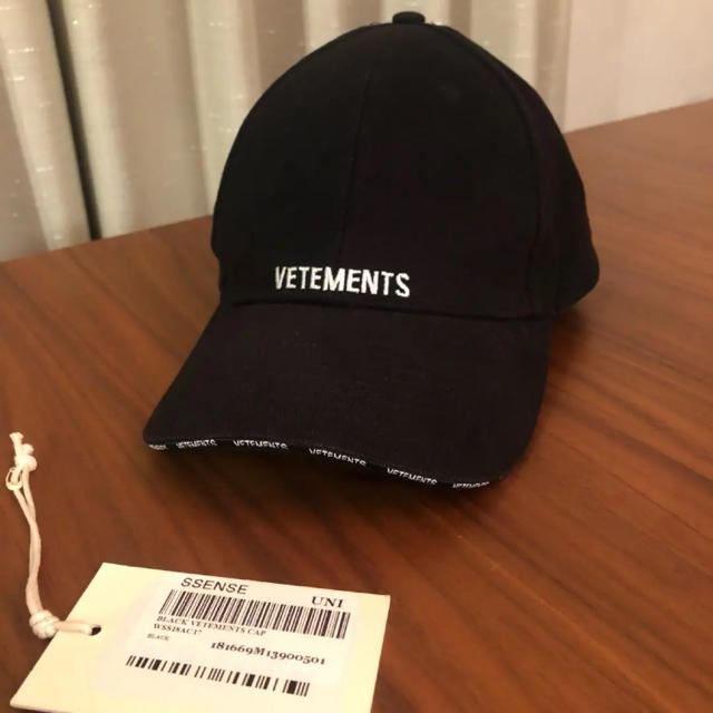 Balenciaga バレンシアガ cap キャップ vetements