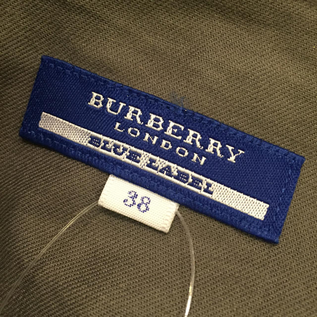 BURBERRY BLUE LABEL(バーバリーブルーレーベル)のBURBERRY  ミニスカート レディースのスカート(ミニスカート)の商品写真