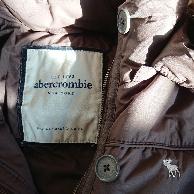 Abercrombie&Fitch(アバクロンビーアンドフィッチ)の【新品同様】アバクロンビー&フィッチ ダウンジャケット サイズキッズXL レディースのジャケット/アウター(ダウンジャケット)の商品写真