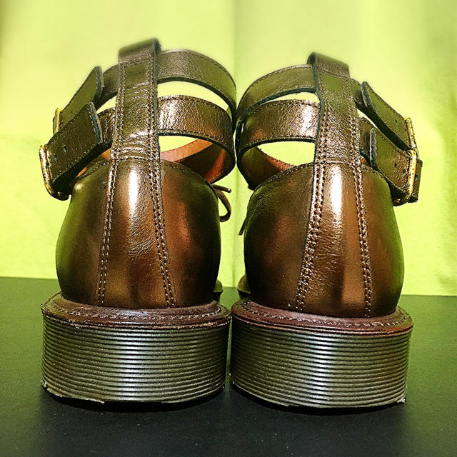 Dr.Martens(ドクターマーチン)の★再値下げ★Dr.Martens DIANA made in ENGLAND レディースの靴/シューズ(ローファー/革靴)の商品写真