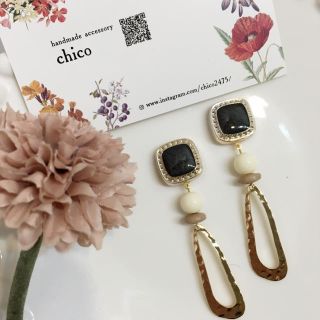 スクエアボタンピアス＆イヤリング(ピアス)