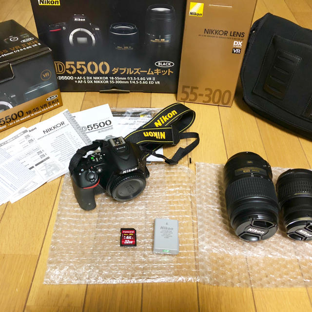 Nikon D5500Wズームキット+レフ板