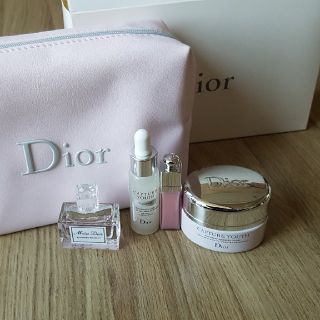 ディオール(Dior)の最終値下　本日24時まで　DIOR ディオール　サンプル＆ポーチ　カプチュール(サンプル/トライアルキット)