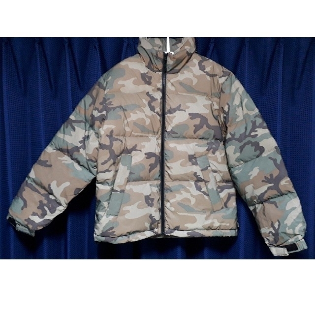 Supreme Reflective Camo Down Jacket