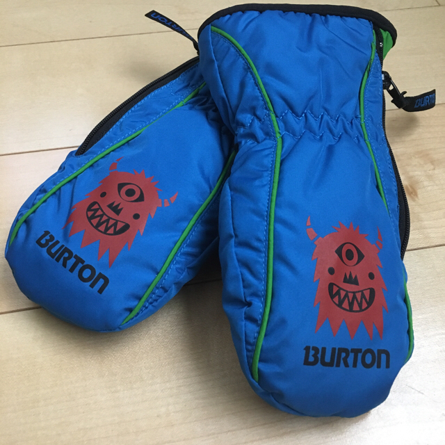 BURTON(バートン)のバートン🌟キッズグローブ🌟4T  美品  スノボ スキーに キッズ/ベビー/マタニティのこども用ファッション小物(手袋)の商品写真