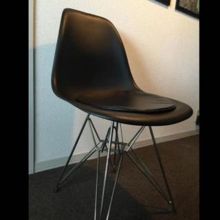 イームズ(EAMES)のイームズチェア  クッション付き（正規品）2脚(ダイニングチェア)