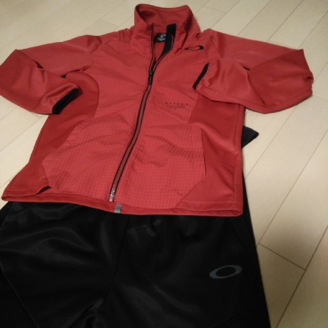 Oakley(オークリー)のOAKLEYジャージ150 キッズ/ベビー/マタニティのキッズ服男の子用(90cm~)(その他)の商品写真