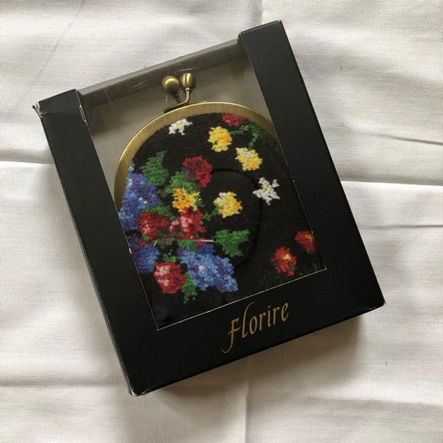 florire★Florire★新品★シェニール織り★花★刺繍★ブルーミング中西 レディースのファッション小物(ポーチ)の商品写真