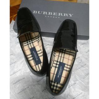 バーバリー(BURBERRY) ブラック ローファー/革靴(レディース)の通販 11