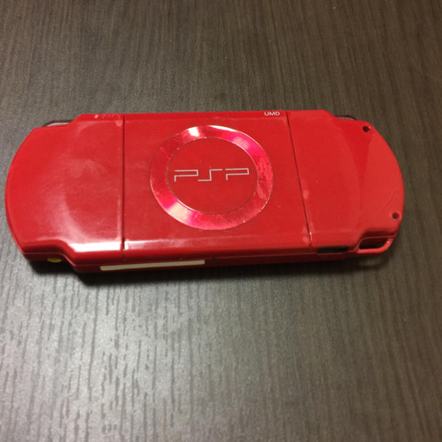 PlayStation Portable(プレイステーションポータブル)のPSP2000 エンタメ/ホビーのゲームソフト/ゲーム機本体(携帯用ゲーム機本体)の商品写真