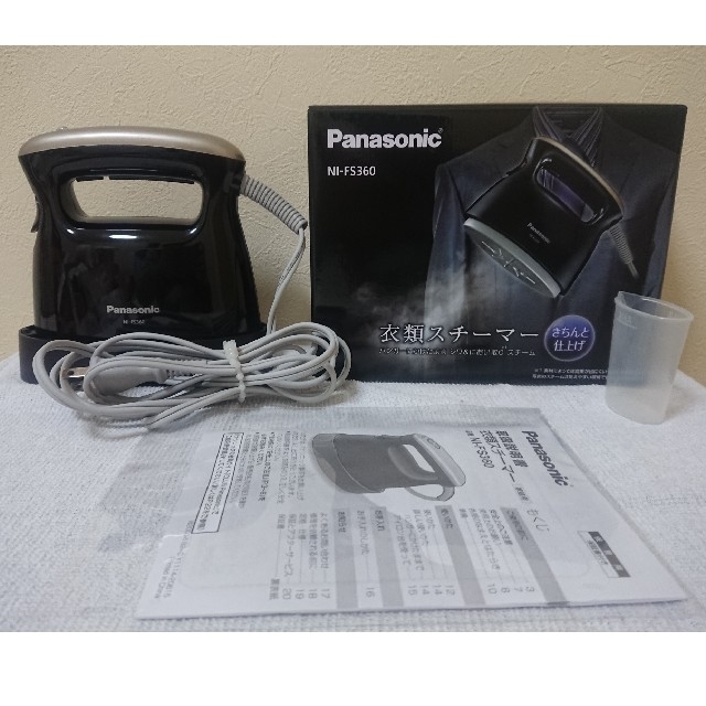 Panasonic(パナソニック)のパナソニック 衣類スチーマー ブラック NI-FS360 送料無料 スマホ/家電/カメラの生活家電(アイロン)の商品写真