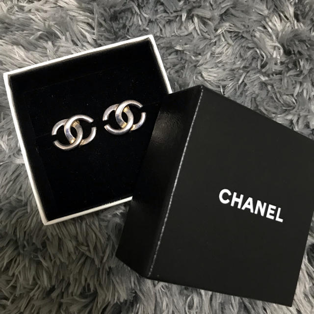 CHANEL イヤリングアクセサリー