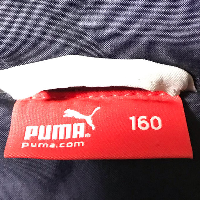 PUMA(プーマ)の翌日発送可能★PUMA★シルバー&ネイビー160☆ベンチコート スポーツ/アウトドアのサッカー/フットサル(その他)の商品写真