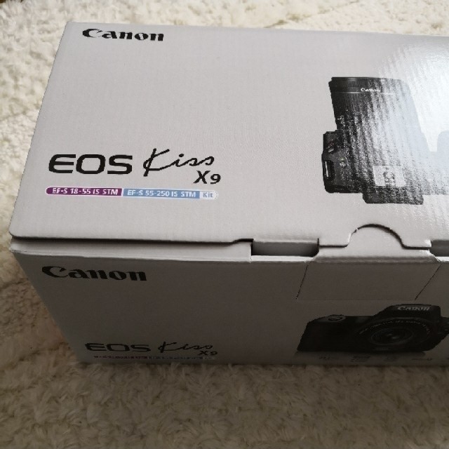 Canon(キヤノン)のCanon X9 ダブルズーム スマホ/家電/カメラのカメラ(デジタル一眼)の商品写真