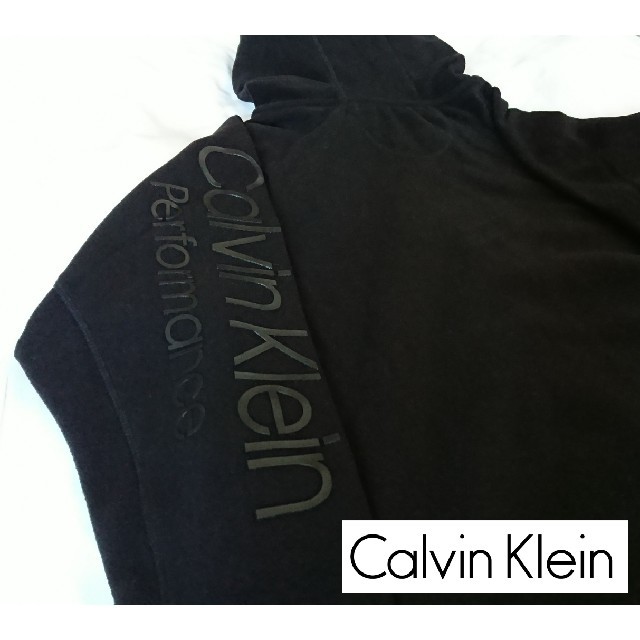 Calvin Klein(カルバンクライン)の【ラスト1着！！】 Calvin Klein フリース ジップパーカー メンズのトップス(パーカー)の商品写真