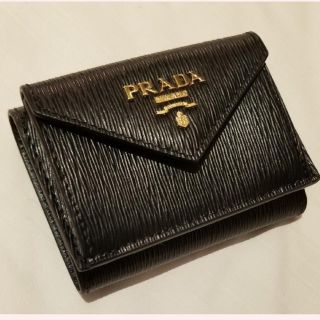 プラダ(PRADA)の最終値下げ！！新品PRADA ミニ財布 確実正規品 (財布)