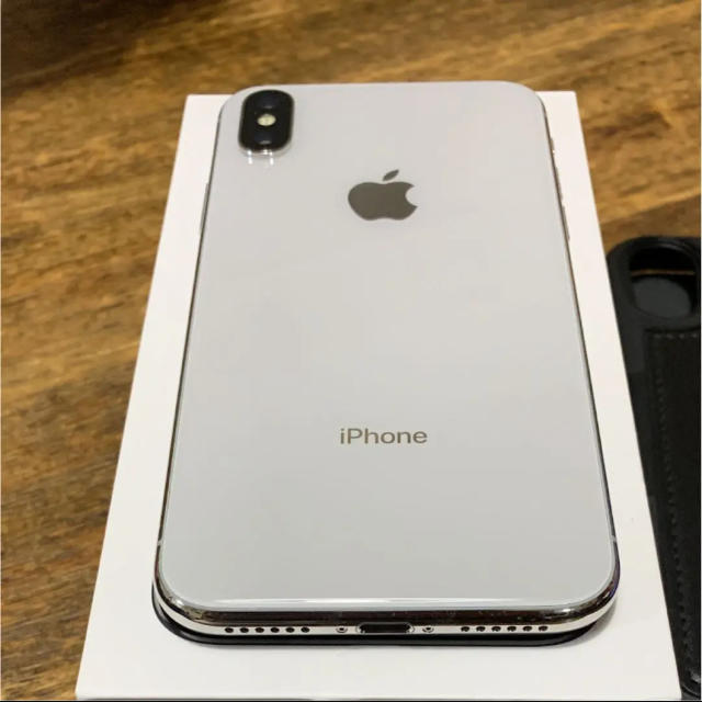 Apple(アップル)のiPhone X スマホ/家電/カメラのスマートフォン/携帯電話(スマートフォン本体)の商品写真