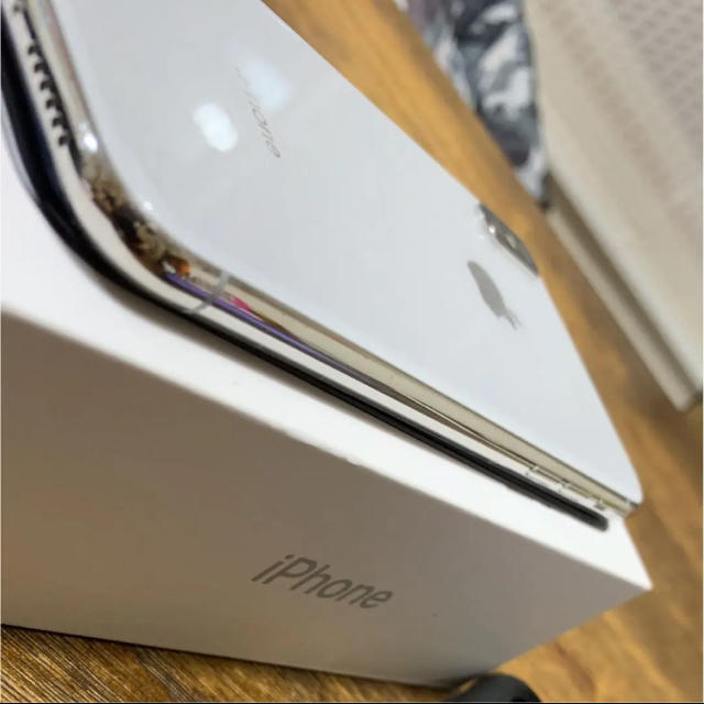 Apple(アップル)のiPhone X スマホ/家電/カメラのスマートフォン/携帯電話(スマートフォン本体)の商品写真