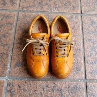 CAMPER(ローファー/革靴)のフリマアイテム一覧 CAMPER(ローファー/革靴)のフリマアイテム一覧