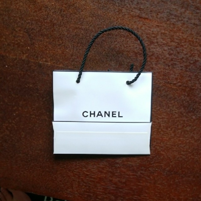 CHANEL(シャネル)のCHANEL　ショップ袋 レディースのバッグ(ショップ袋)の商品写真