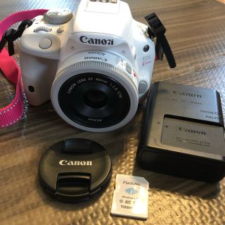 キヤノン(Canon)の大人気Canon EOSKissX7 ホワイト（Flash Air 付き）(デジタル一眼)