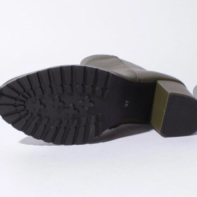 URBAN RESEARCH(アーバンリサーチ)のにゃんころさん専用サイドジップショートブーツ レディースの靴/シューズ(ブーツ)の商品写真