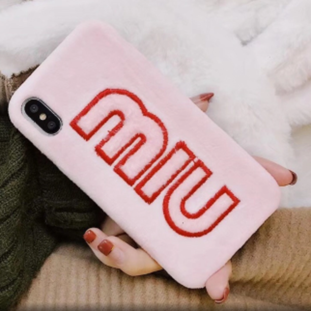 モスキーノ iphone8plus ケース 海外 - 海外インポートブランド♡miu ♡iPhoneケースの通販 by sana's shop｜ラクマ