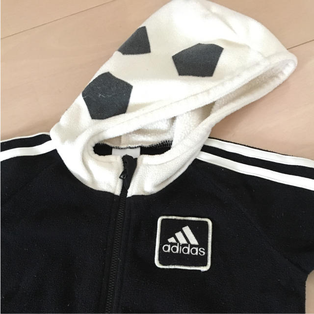 adidas(アディダス)のロンパース キッズ/ベビー/マタニティのベビー服(~85cm)(カバーオール)の商品写真