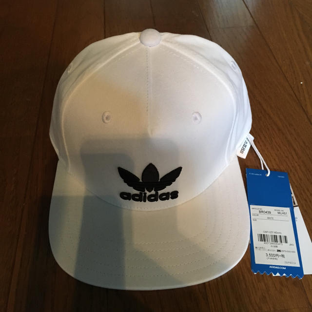 adidas(アディダス)のもこめい様専用 メンズの帽子(キャップ)の商品写真