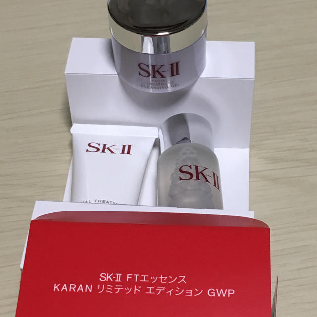 SK-II(エスケーツー)のSK2 エスケーツー クリスマスコフレ2018 うちサンプル3点 コスメ/美容のキット/セット(サンプル/トライアルキット)の商品写真