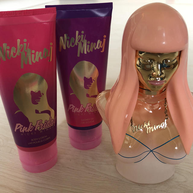 Barbie(バービー)のNicki minaj 香水セット コスメ/美容の香水(香水(女性用))の商品写真