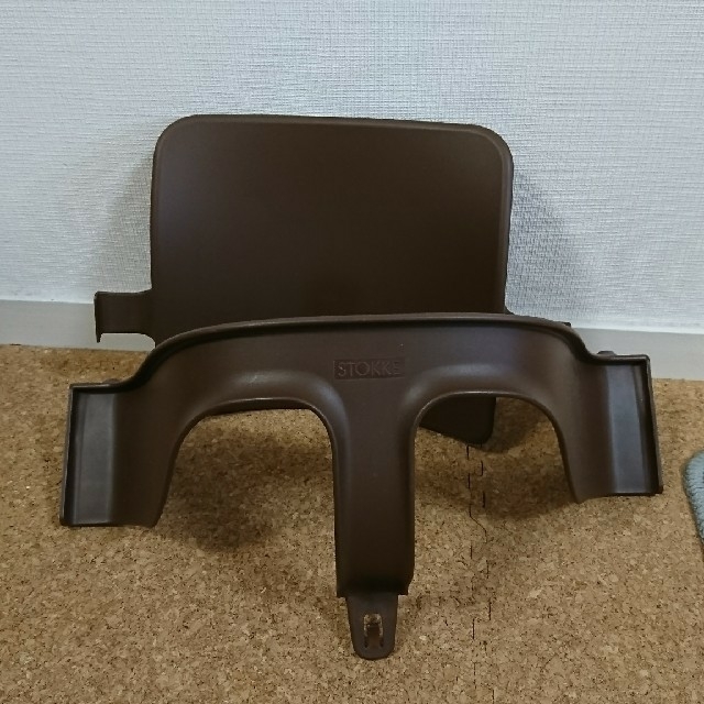 Stokke(ストッケ)の【値下げ】ストッケトリップトラップベビーセット キッズ/ベビー/マタニティの授乳/お食事用品(その他)の商品写真