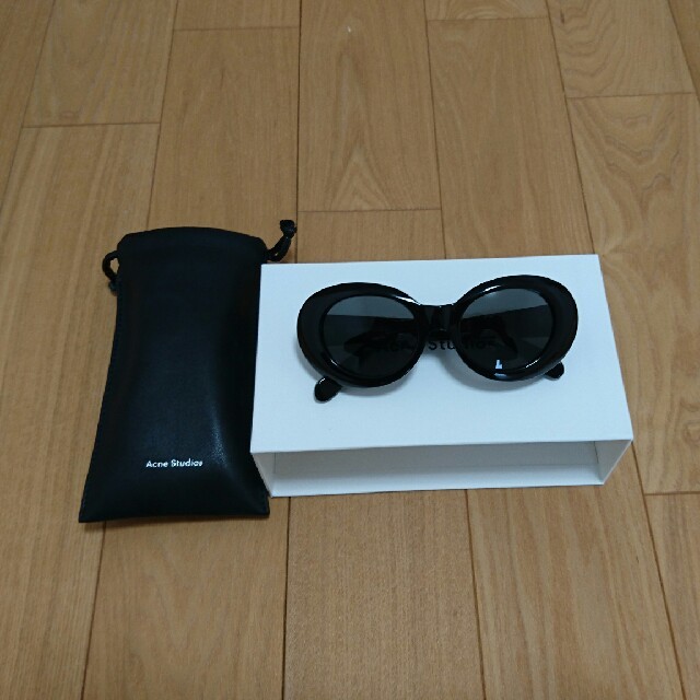 acne studios サングラス ファッション小物 acne studios サングラス ファッション小物