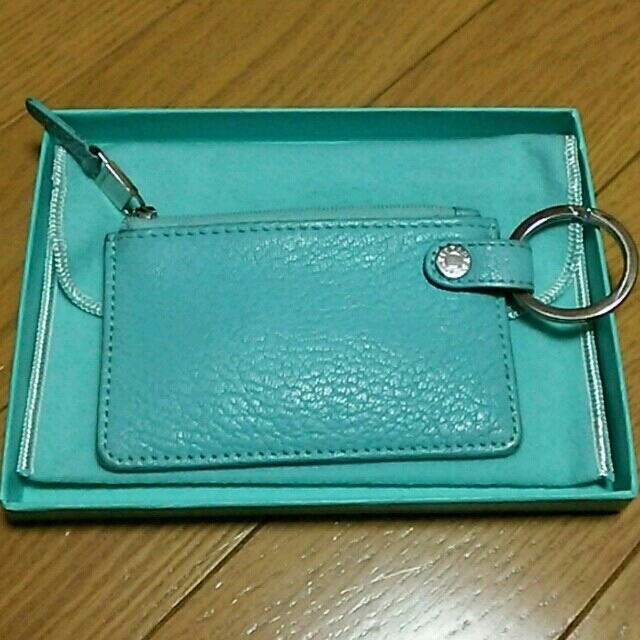 Tiffany & Co.(ティファニー)のTIFFANY　カードケース レディースのファッション小物(名刺入れ/定期入れ)の商品写真