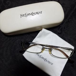 Yves Saint Laurent Beaute(サングラス/メガネ)のフリマ Yves Saint Laurent Beaute(サングラス/メガネ)のフリマ