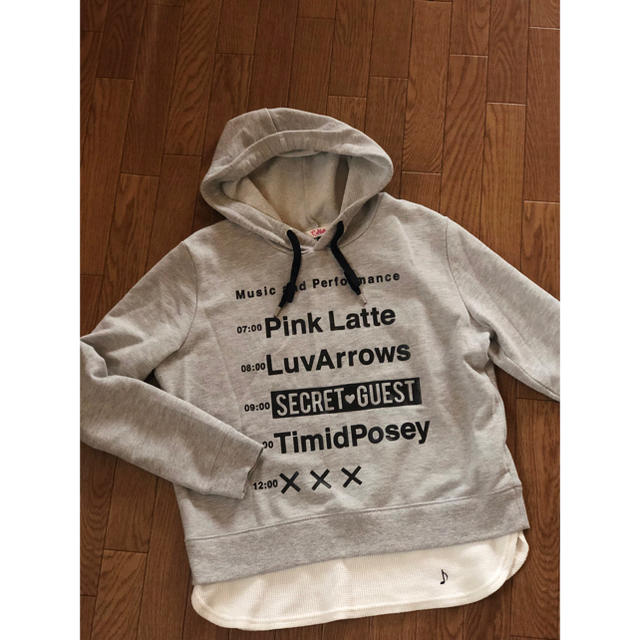 PINK-latte(ピンクラテ)の＊ピンクラテ S 160 グレー パーカー＊ キッズ/ベビー/マタニティのキッズ服女の子用(90cm~)(Tシャツ/カットソー)の商品写真