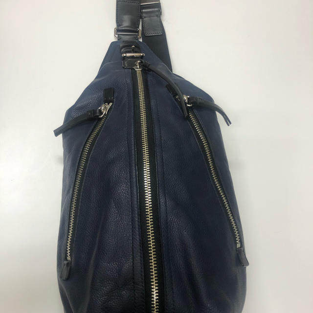 COACH コーチ 70360 牛革 トンプソン レザーボディバッグ ネイビー