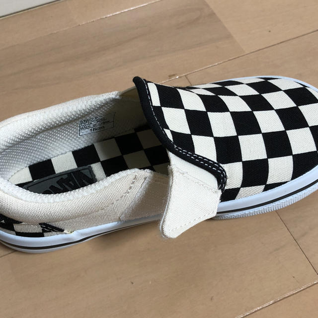 VANS(ヴァンズ)のVANSスニーカー キッズ/ベビー/マタニティのキッズ靴/シューズ(15cm~)(スニーカー)の商品写真