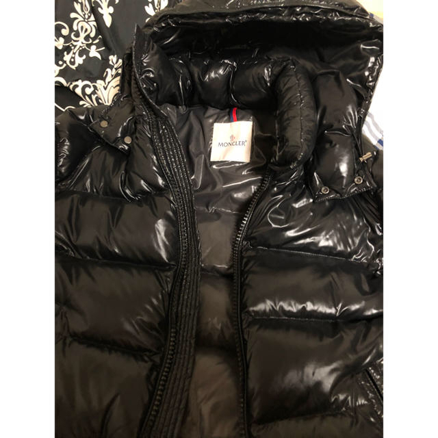 MONCLER(モンクレール)のMONCLER ダウンジャケット メンズのジャケット/アウター(ダウンジャケット)の商品写真