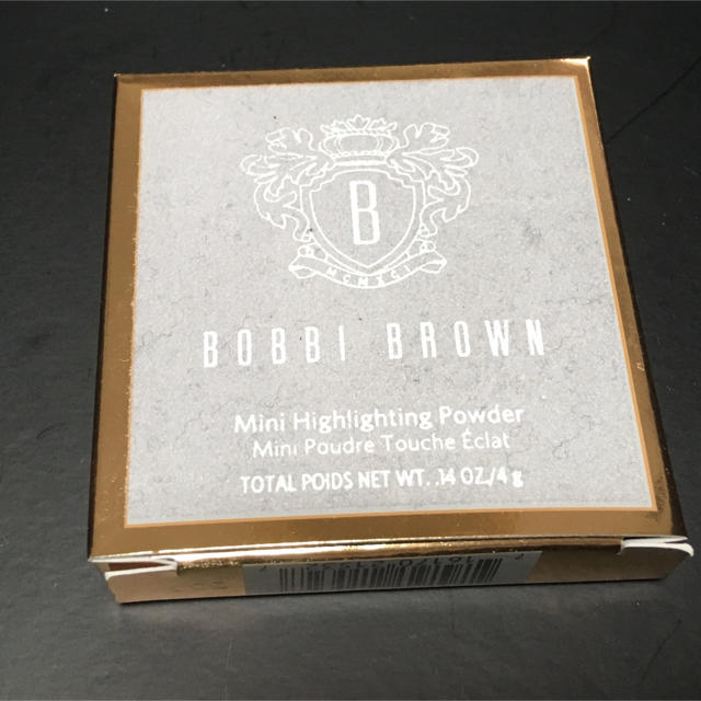 BOBBI BROWN(ボビイブラウン)のxoxo♡質問逃げ即ブロ様限定 コスメ/美容のベースメイク/化粧品(フェイスカラー)の商品写真