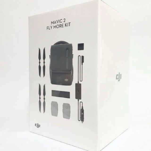 新品 DJI　MAVIC 2 PRO ＋ Fly more kit セット スマホ/家電/カメラのカメラ(ビデオカメラ)の商品写真