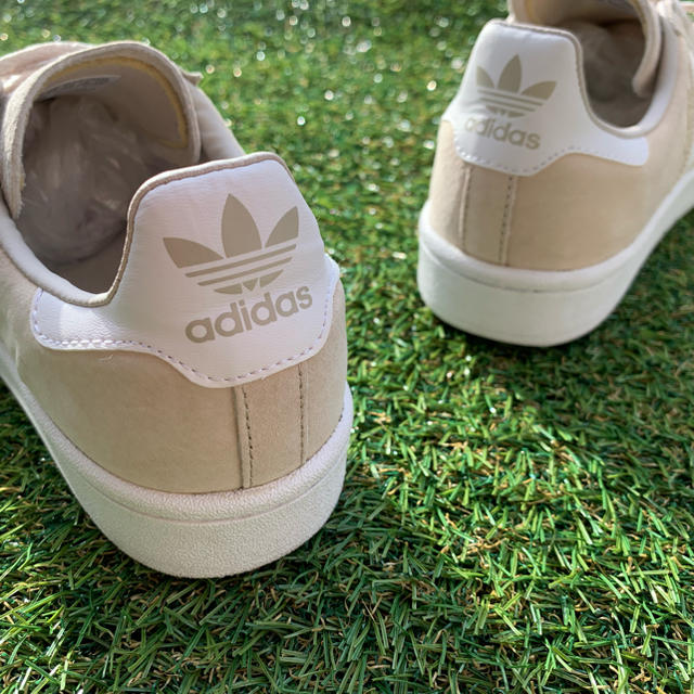 adidas(アディダス)の美品25 adidas CAMPUS アディダス キャンパス ベージュ A1 レディースの靴/シューズ(スニーカー)の商品写真