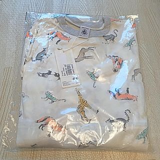 プチバトー(PETIT BATEAU)のプチバトー 18AW アニマルプリント長袖パジャマ 6ans 新品(パジャマ)