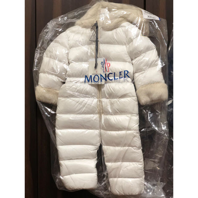 MONCLER(モンクレール)のakiko88さま　専用出品です♡ キッズ/ベビー/マタニティのベビー服(~85cm)(ジャケット/コート)の商品写真